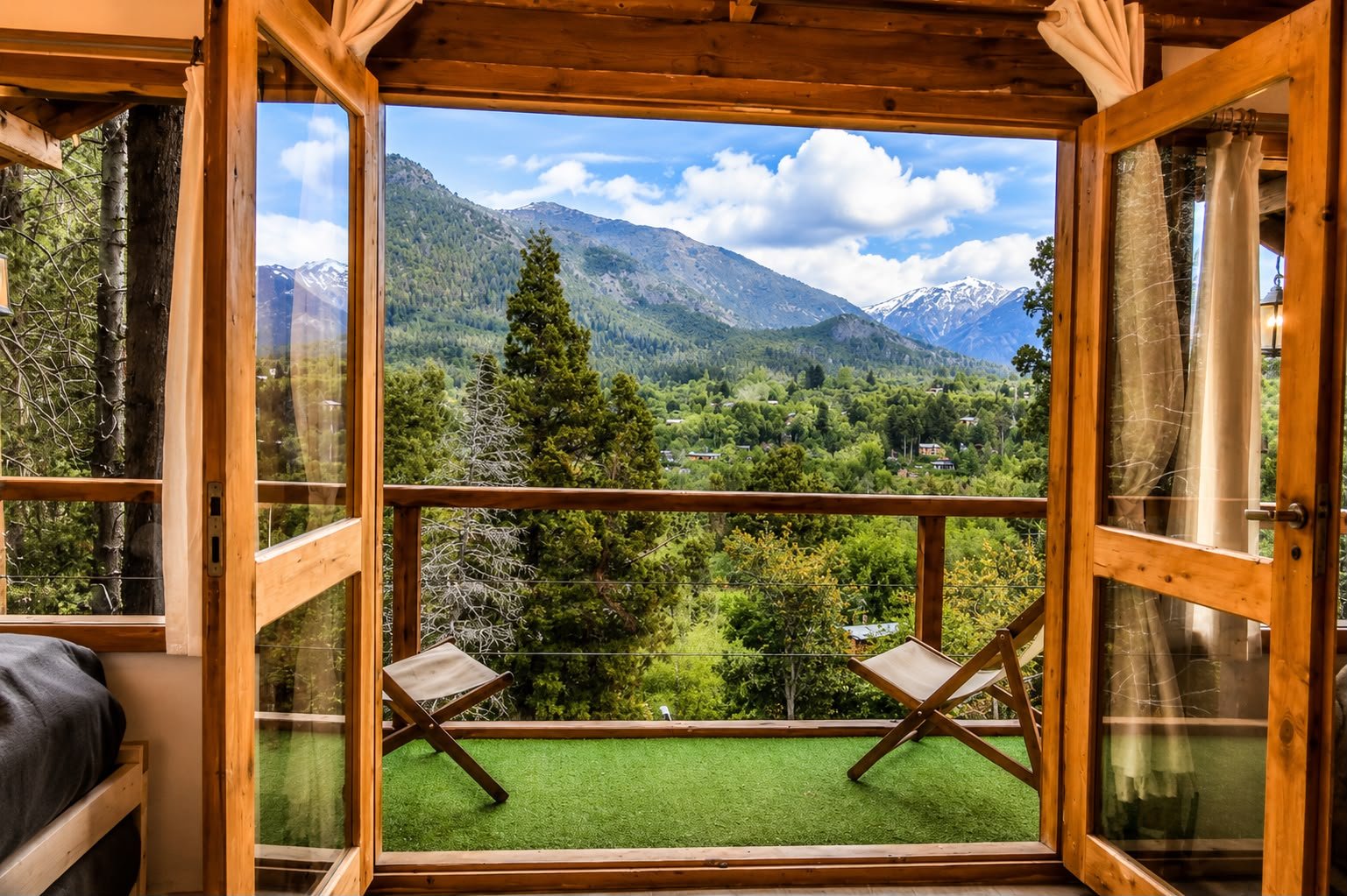 Cabaña Forest - Villa Arelauquen, zona residencial Los Cohiues.